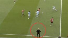 Khoảnh khắc Pep Guardiola phải trầm trồ vì Kobbie Mainoo